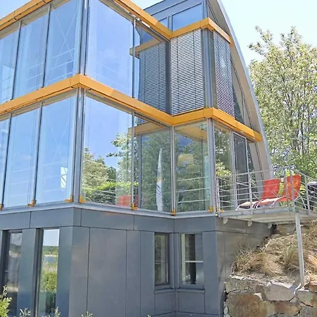 Haus Lakoma Apartment